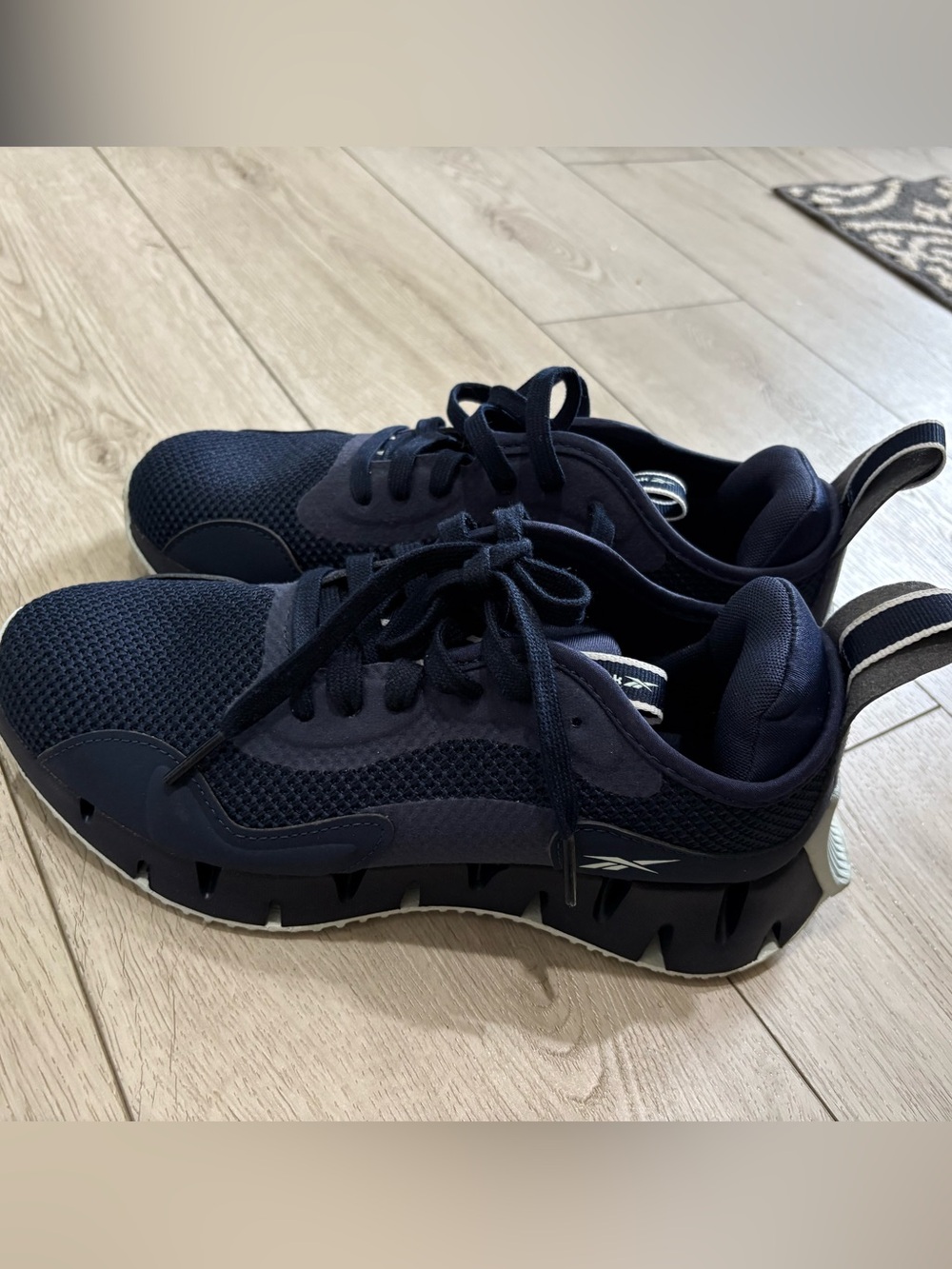 Reebok Men's Navy Blue Mesh Lace-Up Sneakers